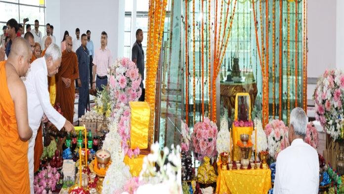 बुद्ध पूर्णिमा के पावन अवसर पर आयोजित कार्यक्रम में शामिल हुए मुख्यमंत्री