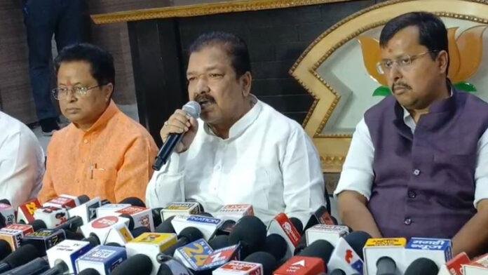 दिलीप ने कहा- 29 मई को शाम 5 बजे आएंगे PM, देश झुकेगा नहीं व बिहार का विकास रुकेगा नहीं
