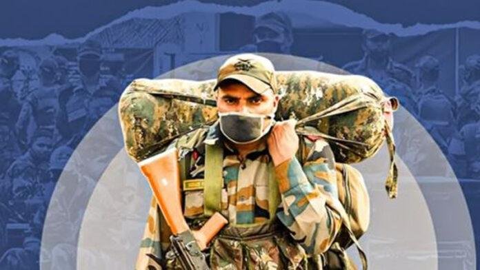 India Pakistan Attack : छुट्टियों से बॉर्डर पर लौटने लगे जवान, रेलवे को मिला स्पेशल डायरेक्शन