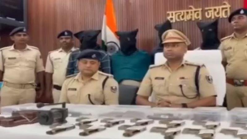 मिनी गन फैक्ट्री का खुलासा, 4 अपराधी गिरफ्तार
