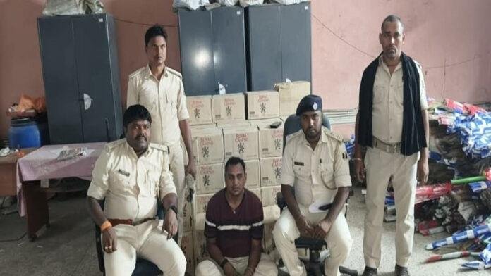 उत्पाद विभाग की कार्रवाई, विदेशी शराब के साथ एक तस्कर गिरफ्तार