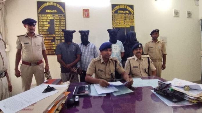 मरीन कैप्टन से मांगी गई 50 लाख की रंगदारी, 4 अपराधी गिरफ्तार