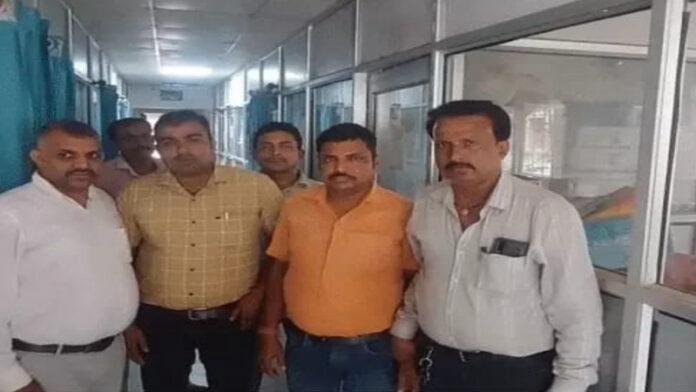 एक्शन में निगरानी विभाग, घूस लेते सहायक दारोगा गिरफ्तार