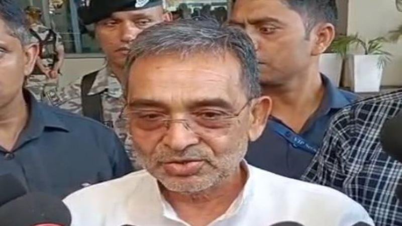 Operation Sindoor : नीतीश ने कहा- आपके पराक्रम पर गर्व है, तेजस्वी ने कहा- हिंदुस्तान जिंदाबाद, चिराग ने लिखा- जय हिंद की सेना Operation Sindoor : नीतीश ने कहा- आपके पराक्रम पर गर्व है, तेजस्वी ने कहा- हिंदुस्तान जिंदाबाद, चिराग ने लिखा- जय हिंद की सेना