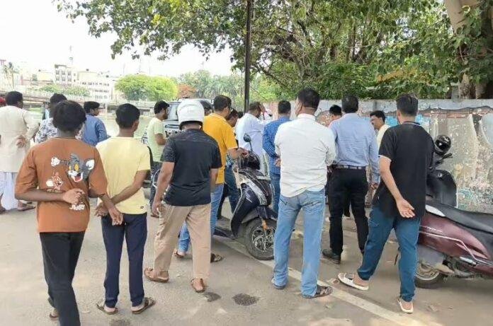 Ranchi : बड़ा तालाब में तैरता हुआ मिला युवती का शव