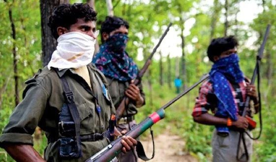 Latehar : 10 लाख का इनामी नक्सली कुंदन खरवार गिरफ्तार