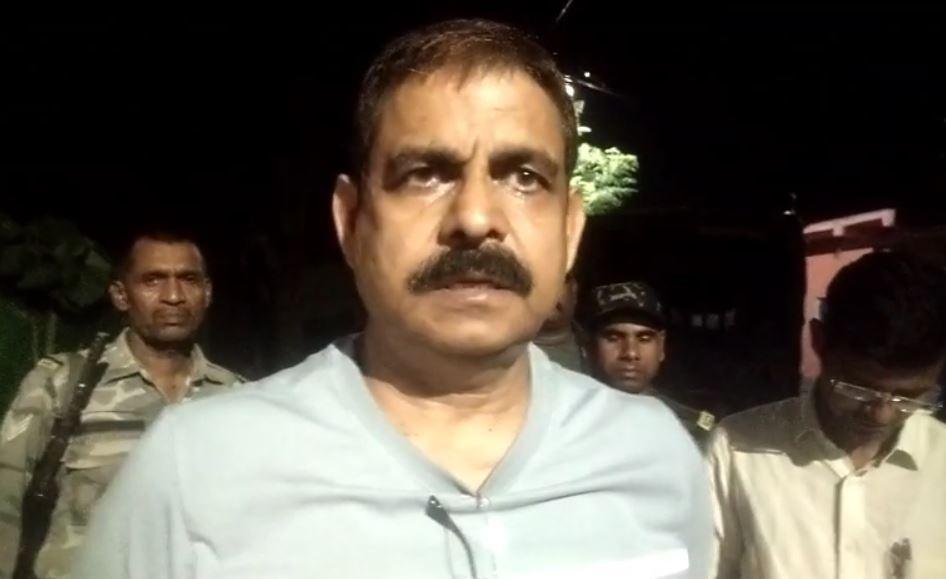Ranchi Crime : रिश्ते का कत्ल! पिता ने पीट-पीटकर बेटे को उतारा मौत के घाट और फिर... Ranchi Crime : मामले की जानकारी देती पुलिस