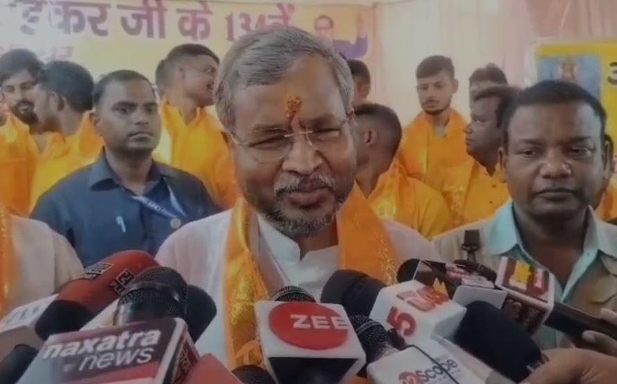 Dhanbad : बाबूलाल मरांडी ने स्वास्थ्य मंत्री इरफान अंसारी को दे डाली ये नसीहत...
