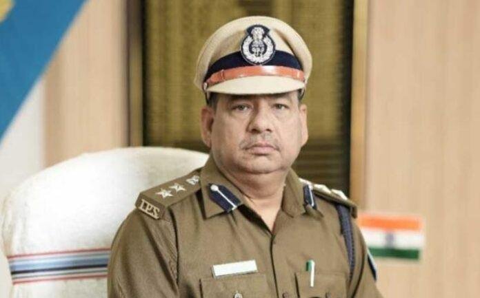 Breaking : एसएसपी की बड़ी कार्रवाई, हटाए गए कांके थाना प्रभारी...