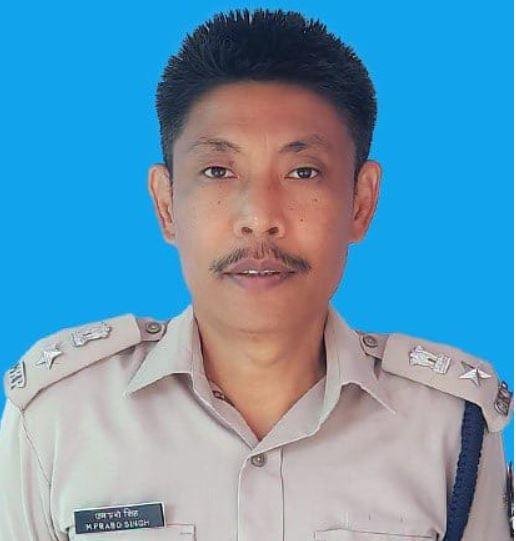 Chaibasa : नक्सलियों की धरपकड़ को निकले जवानों पर वज्रपात का कहर, CRPF के अधिकारी शहीद, तीन गंभीर... Chaibasa : मणिपुर के रहने वाले थे जवान