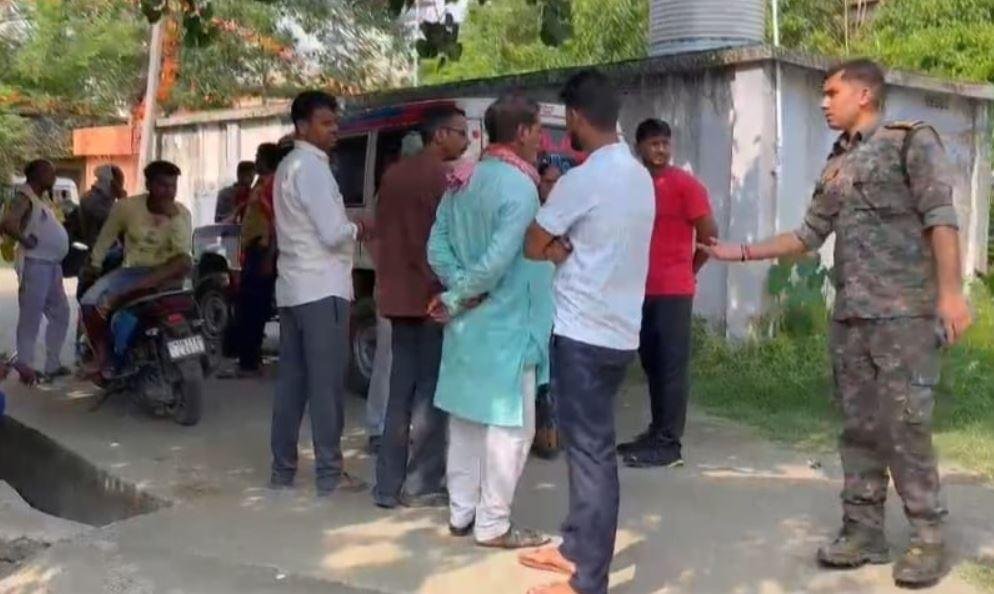 Giridih Accident : तेज रफ्तार ट्रक ने कुचला, रिश्तेदार के घर जा रहे व्यक्ति की दर्दनाक मौत...