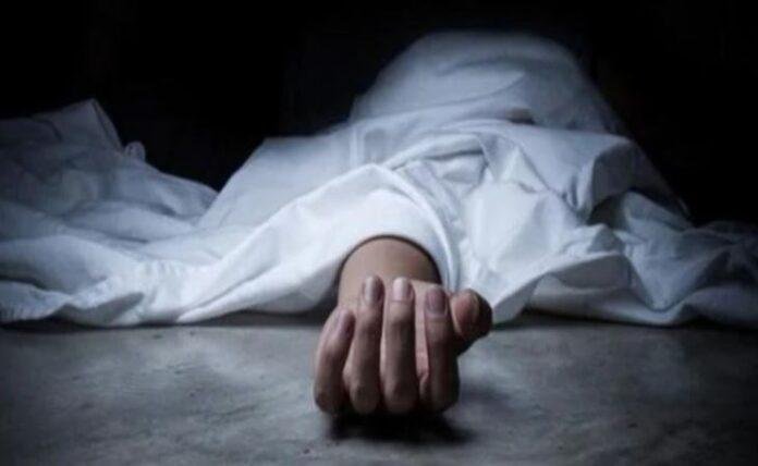 Palamu Murder : महिला ने पहले पति को टांगी से काटा फिर शव को सेप्टिंक टैंक में डाला, खौफनाक घटना से कांप जाएगी रुह...