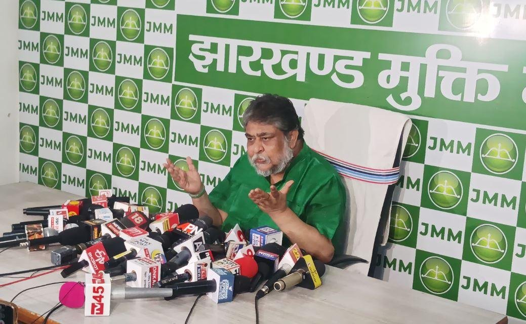 Breaking : जेएमएम ने केन्द्र पर लगा दिया बड़ा आरोप, आंदोलन की दी चेतावनी, जाने क्या है पूरा मामला...