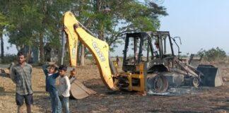 Latehar : नक्सलियों का आतंक! फूंक डाले वाहन मुंशी की गोली मारकर हत्या...