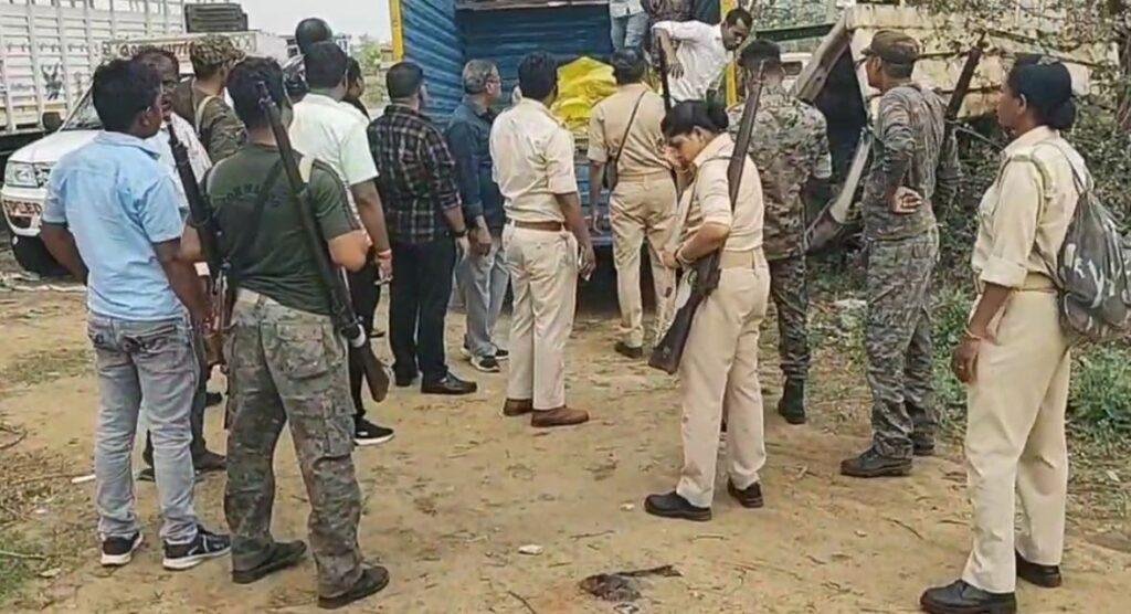 Bokaro Breaking : गुप्त सूचना के आधार पर कार्रवाई