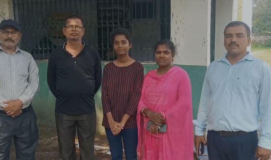 JAC 12th Result 2025 : धनबाद की बेटी ने लहराया परचम, इंटर साइंस में बनी झारखंड टॉपर...