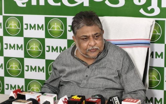 Breaking : सरना धर्म कोड को लेकर झामुमो का बड़ा फैसला, देशहित में स्थगित किया राज्यव्यापी आंदोलन...