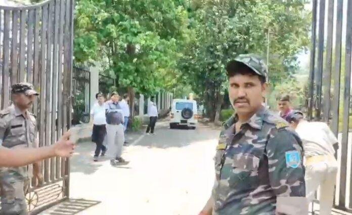 Breaking : 16वें वित्त आयोग की बैठक सम्पन्न, राज्य ने 3.03 लाख करोड़ की ग्रांट मांगी...