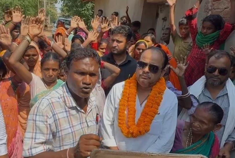 Dumka : 18 साल का मौका मिलने के बाद भी बीजेपी ने आदिवासियों के लिए कुछ नहीं किया-इरफान अंसारी...