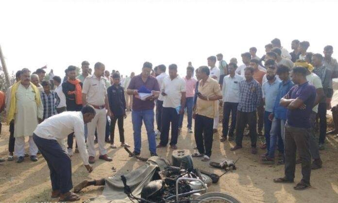 रूाू Palamu में दर्दनाक हादसा, 11 हजार वोल्ट तार की चपेट में आकर जिंदा जले पिता-पुत्र, मौत...