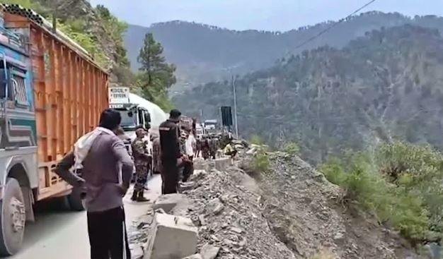 सेना का वाहन