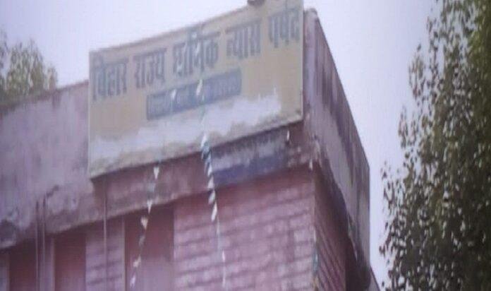 धार्मिक धार्मिक