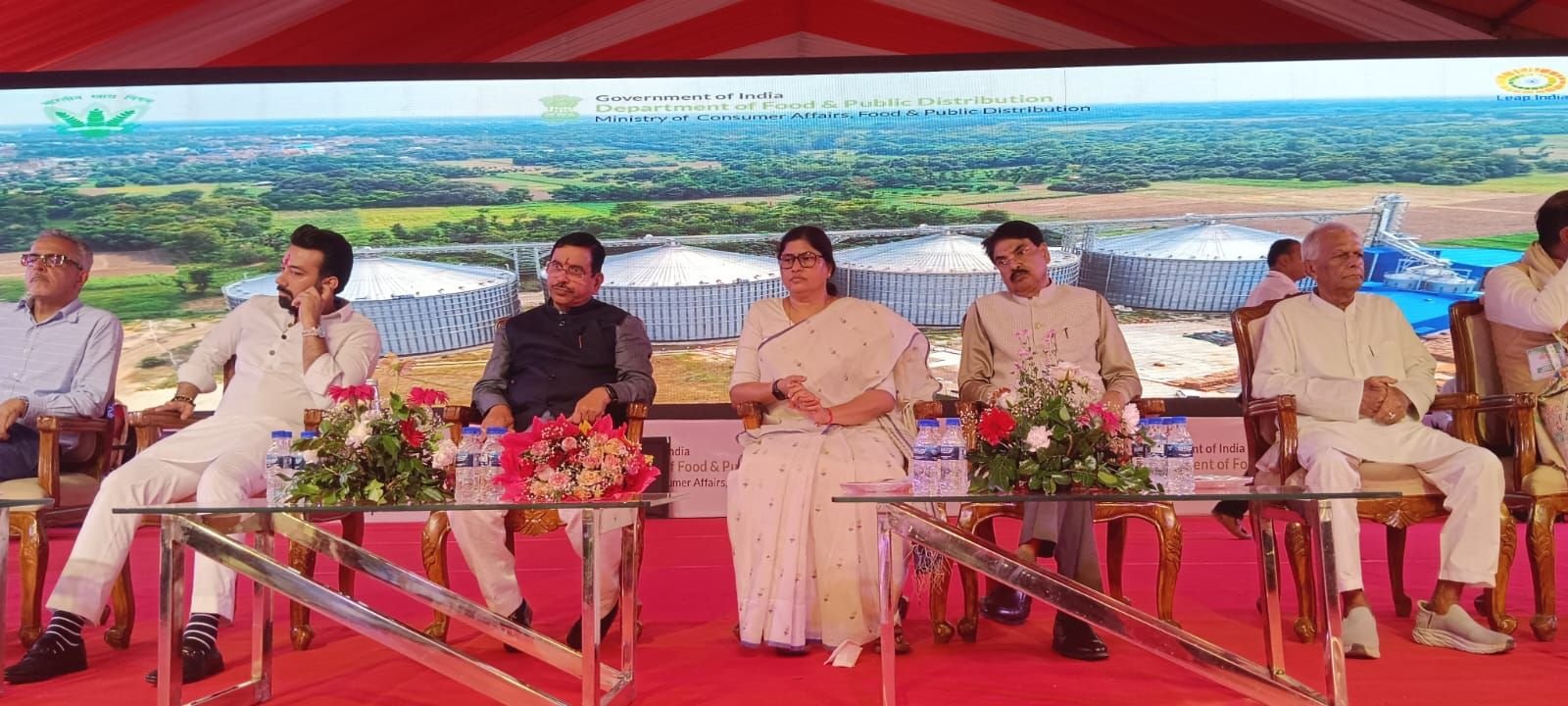 चुनाव से पहले खगड़िया को मिली बड़ी सौगात, केंद्रीय मंत्री ने 50 हजार मीट्रिक टन की क्षमता का साइलो गोदाम का किया उद्घाटन