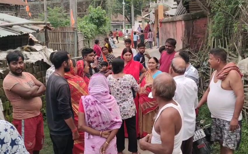 10 हजार में बनें ग्राम रक्षा दल के सदस्य और चौकीदार, ठगों ने खाकी वर्दी पहना ड्यूटी भी कराई...