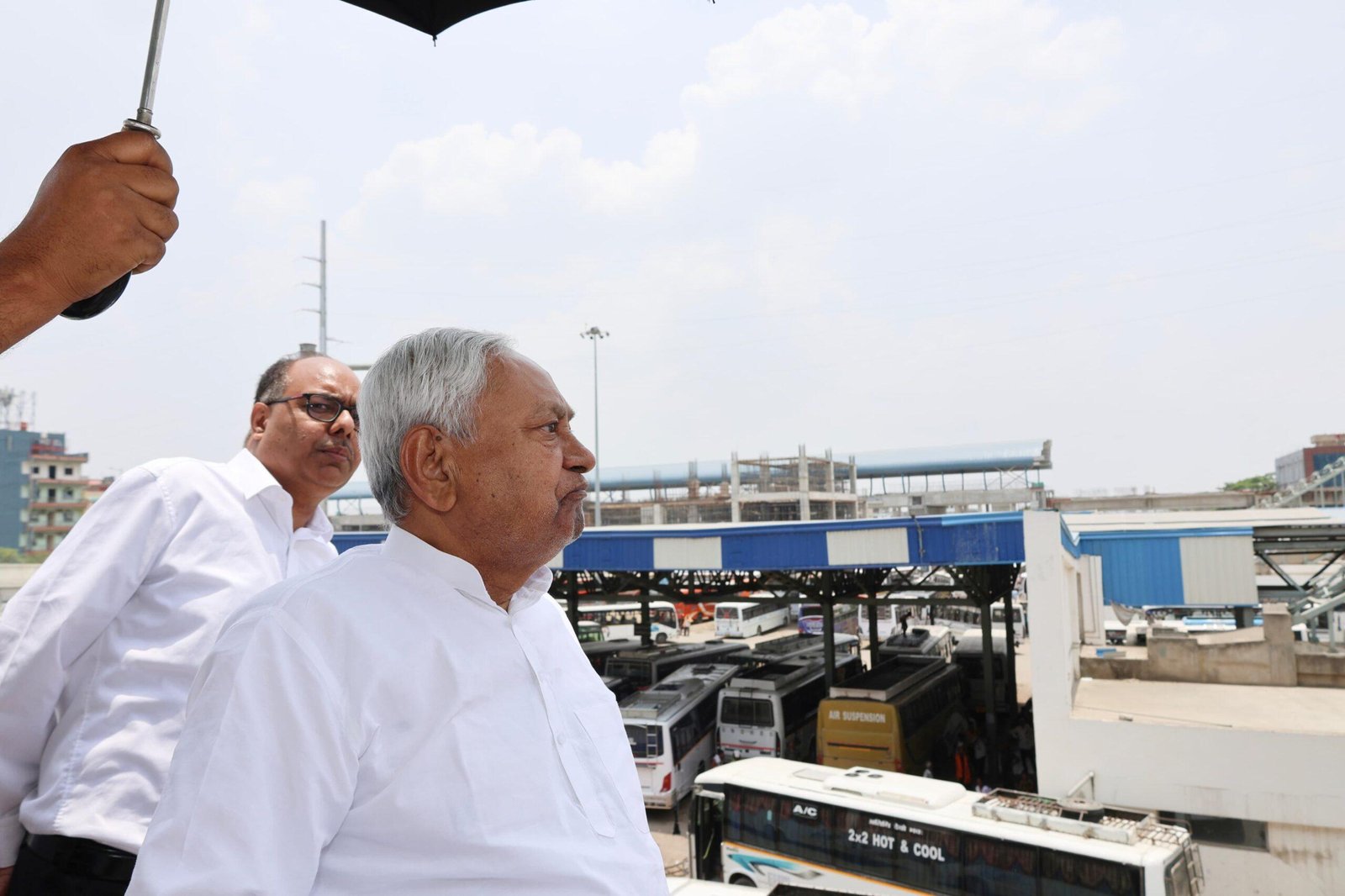 CM ने निर्माणाधीन सड़कों और पटना बस अड्डा का किया निरीक्षण, इस बात पर हो गये नाराज...