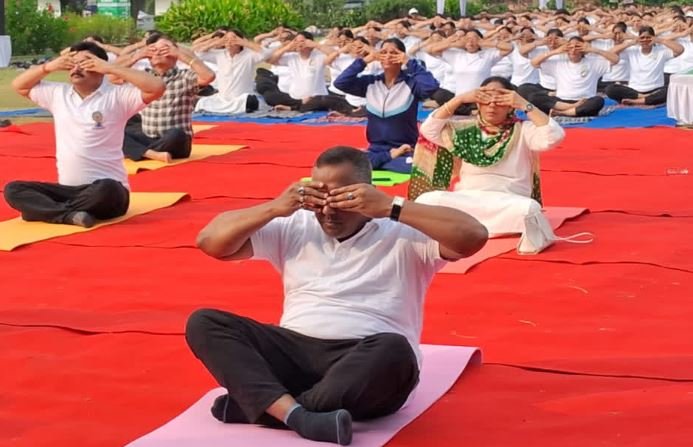 योग कोई राजनीति नहीं, जनस्वास्थ्य का मंत्र है योग दिवस पर बोले मंत्री बन्ना गुप्ता रांची, 21 जून –