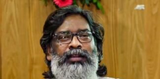 भारी बारिश पर सीएम हेमंत का एक्शन मोड: डीसी के साथ वीडियो कॉन्फ्रेंसिंग, जलजमाव और आपदा राहत पर दिए सख्त निर्देश