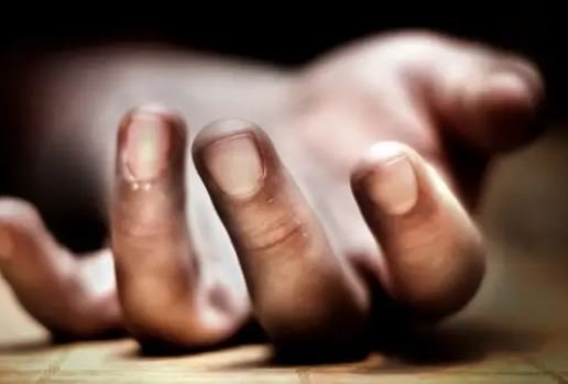 नाक के दाग को लेकर थी परेशान, 17 वर्षीय छात्रा ने की आत्महत्या