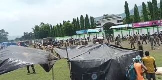 हूल दिवस पर साहिबगंज में गरमाई सियासत: शहीद सिद्धू-कानू के वंशज मंडल मुर्मू का प्रशासनिक कार्यक्रम का विरोध, लाठीचार्ज और आंसू गैस से मचा हड़कंप