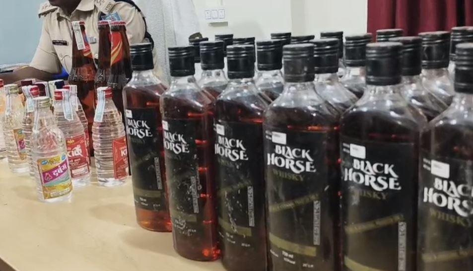Dhanbad Crime : भारी मात्रा में शराब बरामद