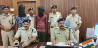 पुलिस ने ट्रैक्टर सहित मक्का लूट मामले में 2 आरोपियों को किया गिरफ्तार