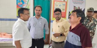 वरीय उप समाहर्ता रितेश यादव ने सदर अस्पताल का औचक किया निरीक्षण