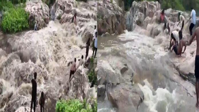 लगुराही जलप्रपात में अचानक पानी की तेज बहाव से बहने लगी 3 बहनें, युवाओं ने बचाया सुरक्षित