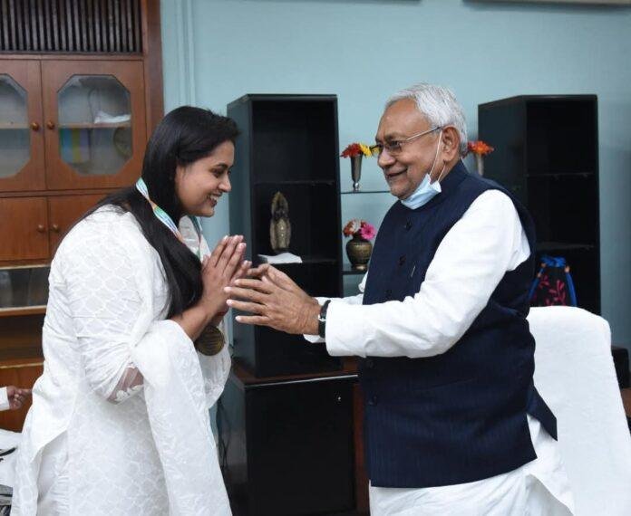 जमुई में सड़क सुदृढ़ीकरण को मिली मंजूरी, विधायक लेशी सिंह ने जताया आभार...