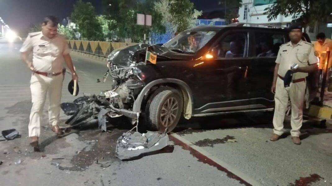 वाहन जांच के दौरान अनियंत्रित स्कॉर्पियो ने पुलिसकर्मियों को रौंदा, तीन जख्मी...