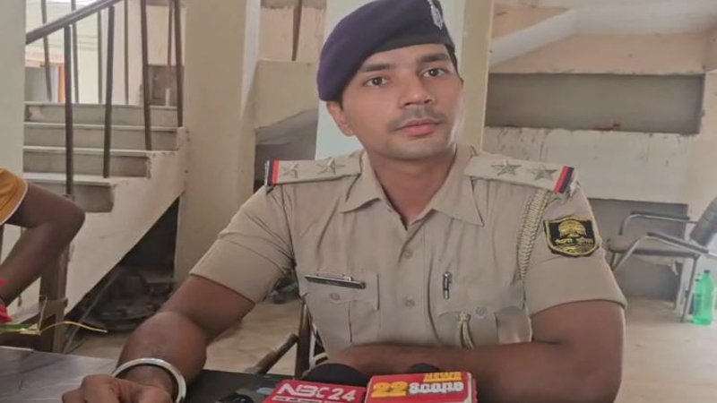 गोदाम पर चावल लेकर आए ट्रक चालक के खलासी की नहर में डूबने से मौत
