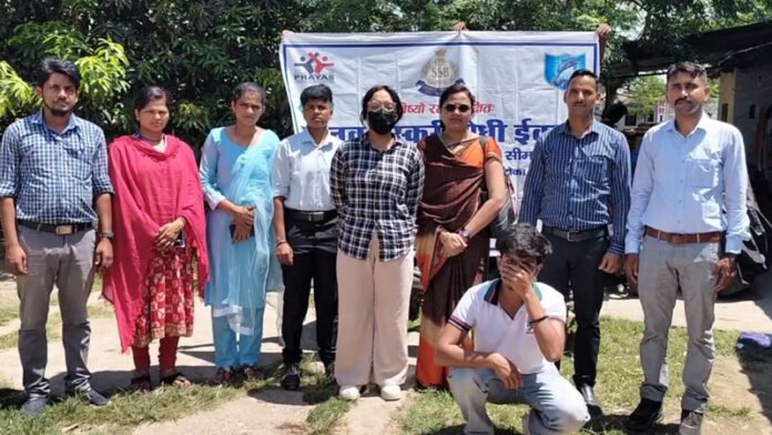 रक्सौल इंडो-नेपाल बॉर्डर से काठमांडू की नाबालिग लड़की व तस्कर गिरफ्तार
