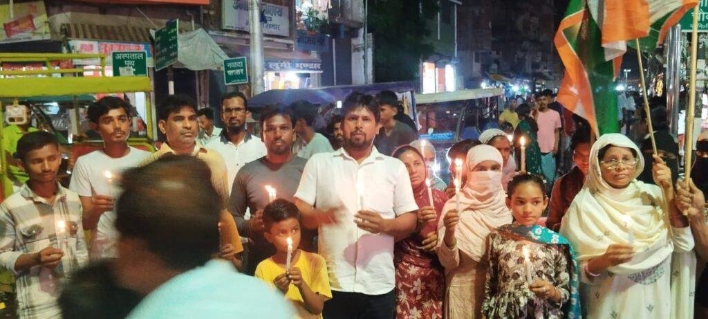 बिहार कांग्रेस का पटना में हल्लाबोल, कहा- दलित बेटी को दो न्याय! बिहार कांग्रेस का पटना में हल्लाबोल, कहा- दलित बेटी को दो न्याय!