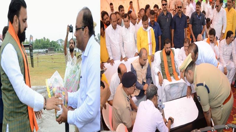 PM मोदी के कार्यक्रम स्थल पर पहुंचे डिप्टी सीएम, DGP और DIG के साथ किया निरीक्षण