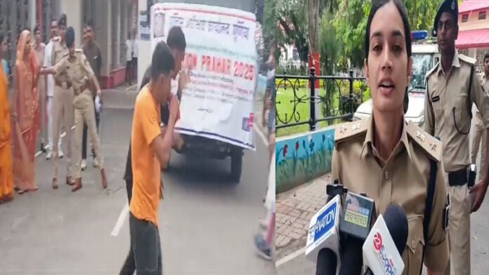 SP की मौजूदगी में नशीली दवाओं के दुरुपयोग व अवैध तस्करी के खिलाफ पुलिस ने निकाली जागरूकता रैली