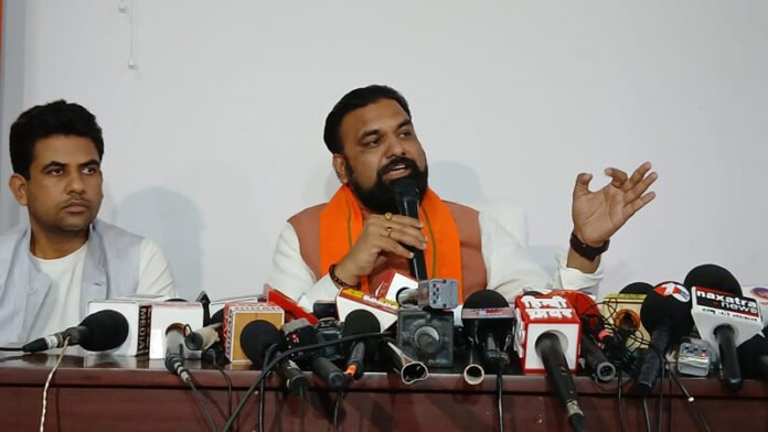 'PM ने बिहार को दिए 6 हजार करोड़ का उपाहार, CM ने लिए कई ऐतिहासिक फैसले'