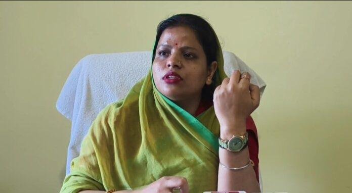 जिला परिषद की जमीन पर बने दुकानों का होगा कायाकल्प, बनेगा नया मार्केट और पार्किंग