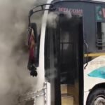 शादी समारोह से लौट रहे बारात से भरी बस में लगी आग, फिर…