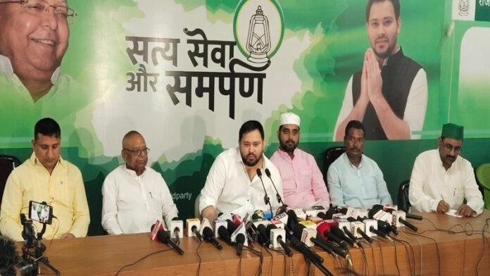 तेजस्वी का नीतीश पर तंज, कहा- अचेत अवस्था में हैं CM, बिहार में लॉ एंड ऑर्डर...