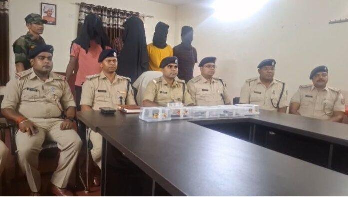 dacoit arrested Dhanbad: डकैती से पहले धनबाद पुलिस ने 4 अपराधियों को दबोचा