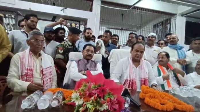 हजारीबाग मेडिकल कॉलेज विवाद: स्वास्थ्य मंत्री ने संजीवनी सेवा कुटीर को ठहराया जिम्मेदार, BJP पर लगाया गंभीर आरोप
